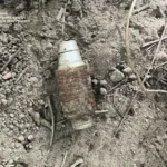 На Київщині дитина під час прогулянки знайшла осколкову гранату (фото)
