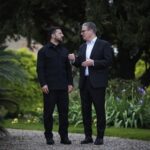 Зеленський і Стармер обговорили можливі перемовини із РФ
