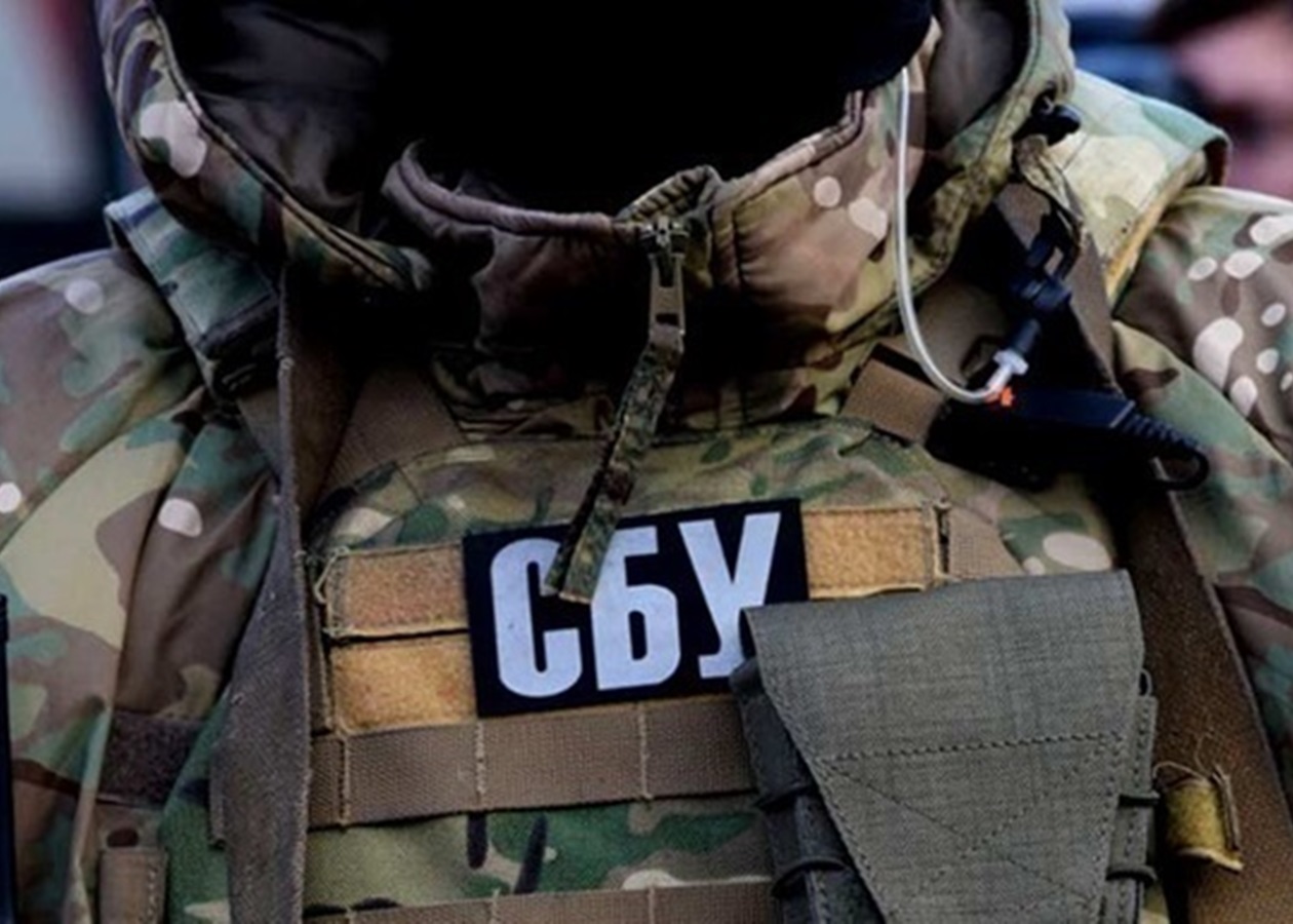 Готувала теракти руками підлітків: СБУ викрила агентурну мережу РФ