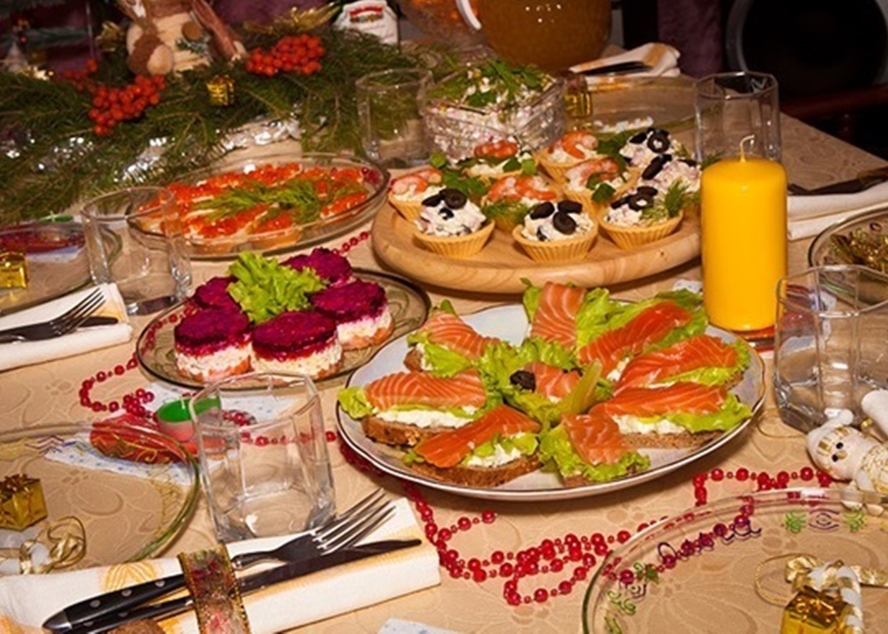 Аналітики підрахували вартість цьогорічного різдвяного столу