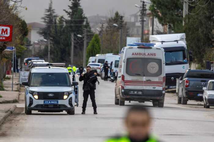 У Туреччині відбулася перестрілка поліції з ІДІЛ: у Ялові загинули троє правоохоронців і шестеро бойовиків