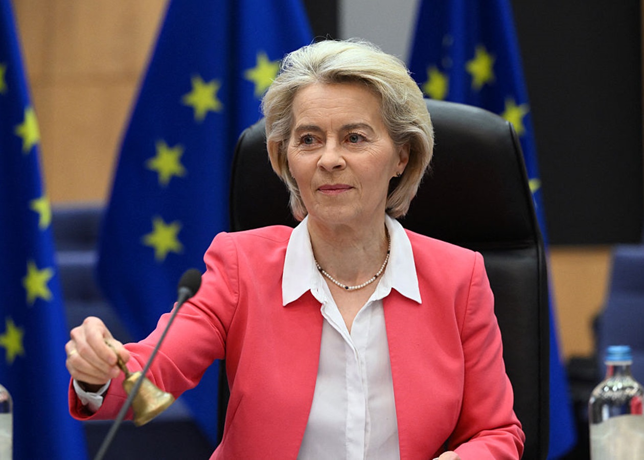 ЄК оприлюднила план позики Україні на €90 млрд