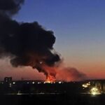 В окупованому Донецьку чутно вибухи, зникло світло