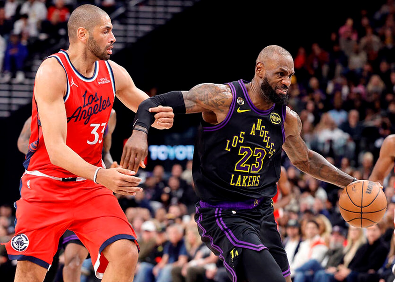 НБА: Кліпперс виграли дербі Лос-Анджелеса