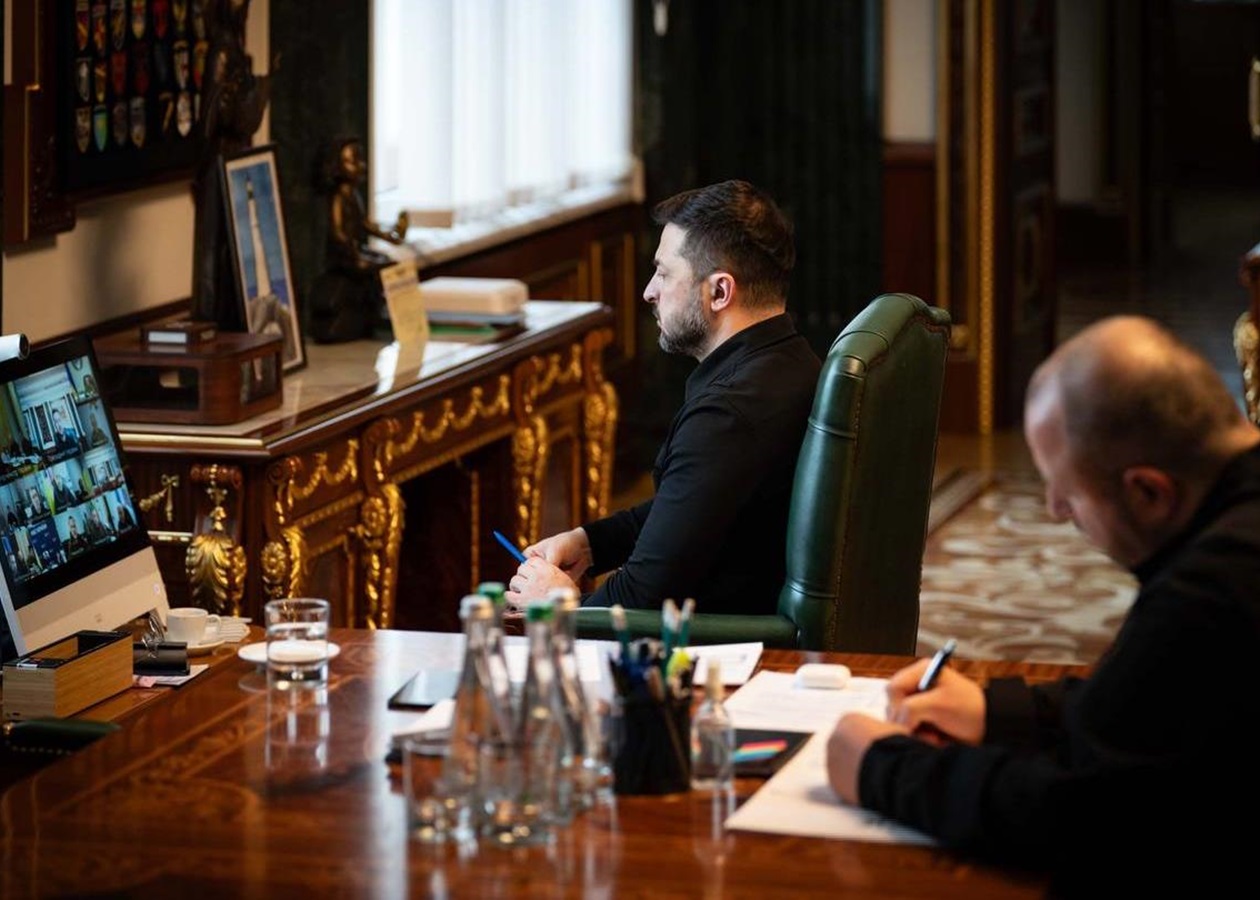 Президент: Для Києва задіяні резерви усієї України