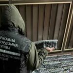Прикордонники знайшли схованку контрабанди у вентиляції вагона міжнародного потяга