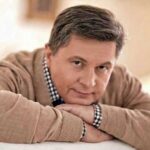 Яхти Miss Chocolate і Furious сина експрем’єра-втікача Азарова, оформлені через офшори, під час війни курсують між кримськими портами, Туреччиною та Британією