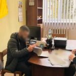 На Хмельниччині керівник благодійного фонду привласнив понад мільйон гривень донатів на ЗСУ