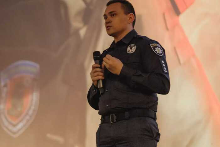 Родина заступника начальника ГСУ Нацполіції Артема Шевчишена проживає в житлі за понад 430 тисяч доларів, оформленому на тещу-вчительку