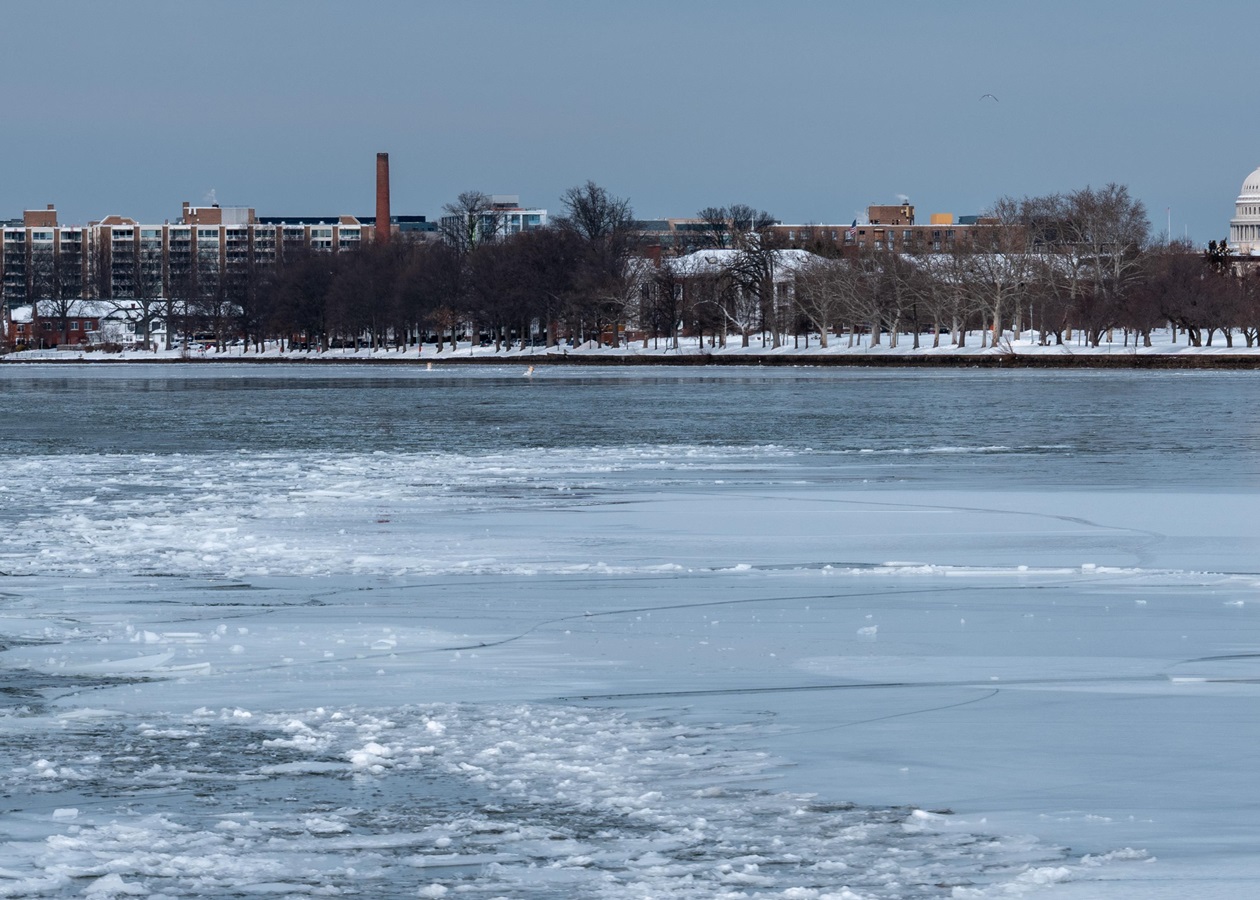 У США помітили невідомі дрони над базою, де живуть Рубіо та Геґсет - ЗМІ