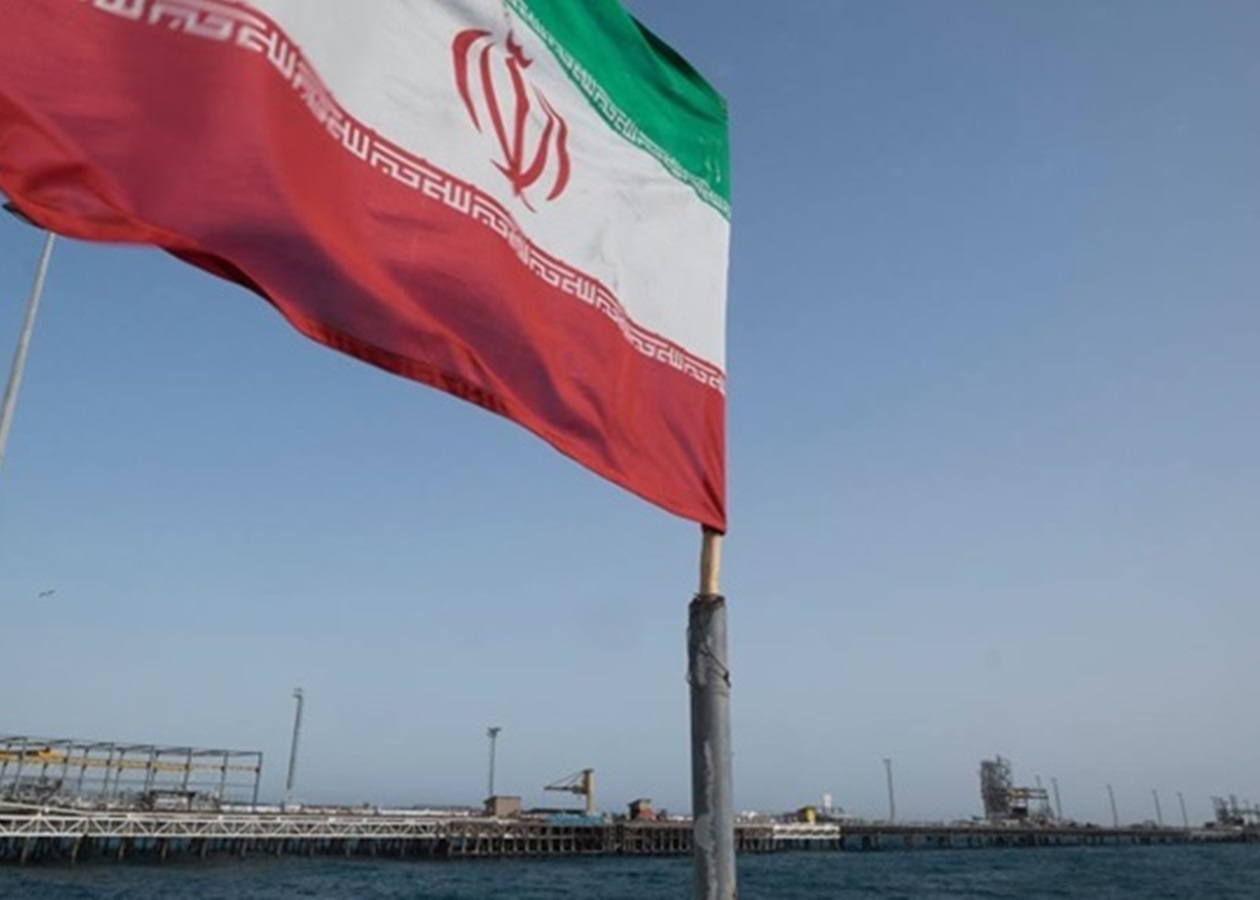 Ціни на нафту і газ злетіли після атак Ірану