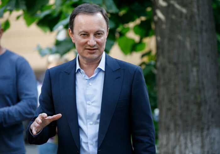 Земельна битва за Феофанію: як забудовники з орбіти Андрієвського намагаються скасувати розірвання оренди