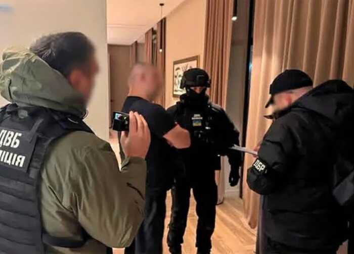 В Україні затримали ще одного учасника міжнародної мережі хакерів, що відмивала гроші