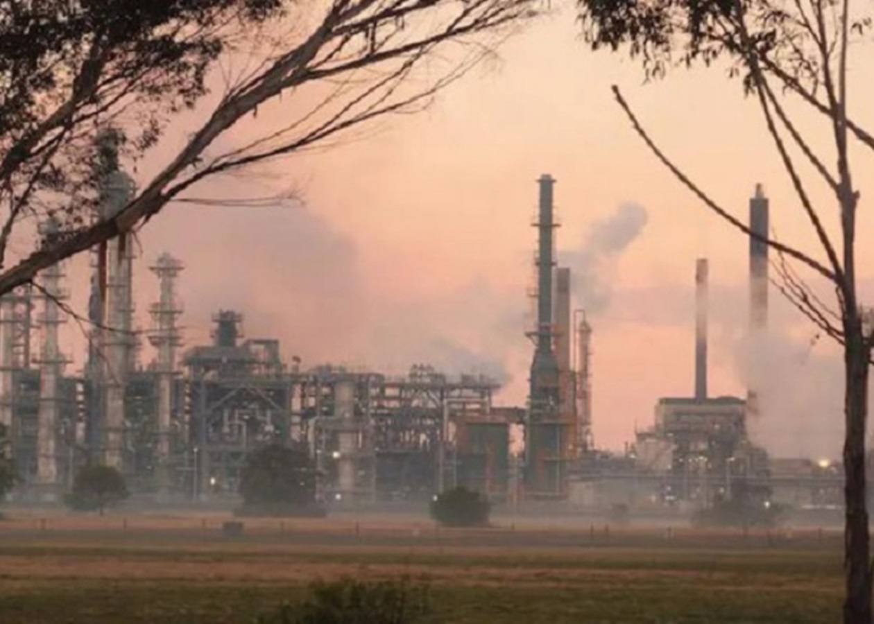 В Австралії сталася масштабна пожежа на НПЗ