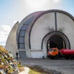 Фіктивні матеріали та завищені кошториси: Нацполіція розслідує розтрату 630 мільйонів гривень на ремонтах кладовищ та крематорію