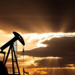 Ціни зростуть: запаси нафти рекордно падають - ЗМІ