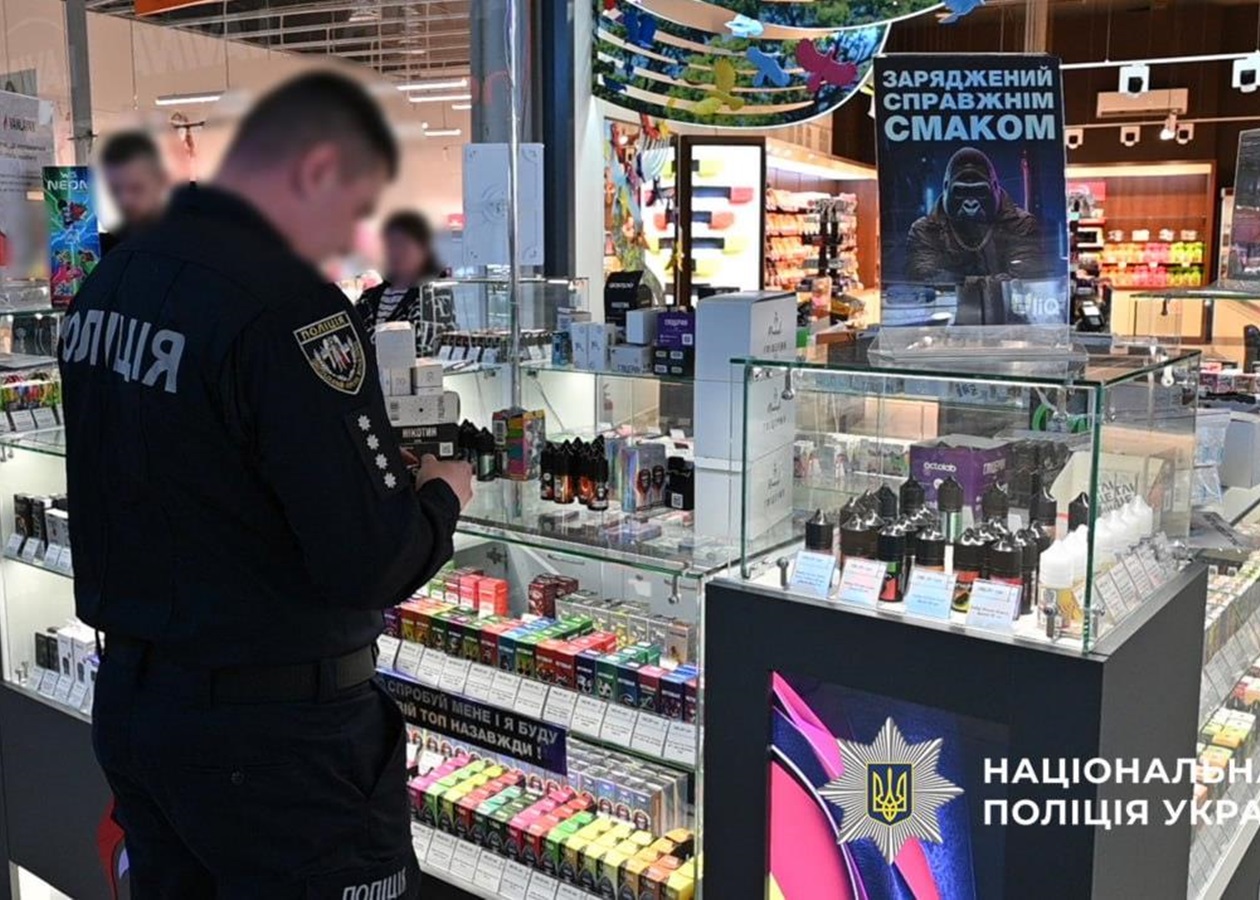 Тіньовий вейп-ринок: в Україні провели 270 обшуків
