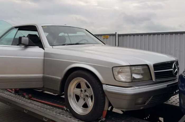«Гуманітарка» для ЗСУ: на кордоні викрили спробу ввезення елітного Mercedes