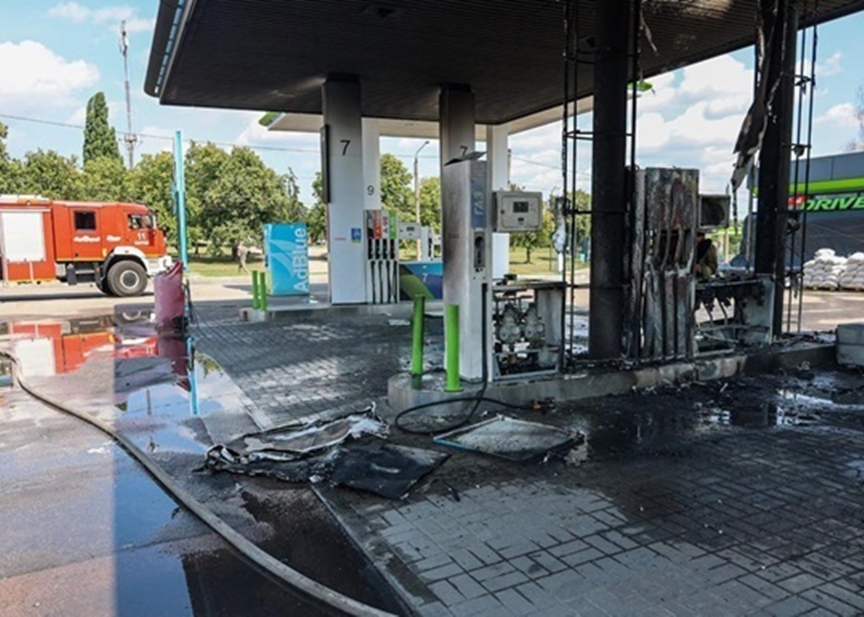 За пів року в Україні зруйновані або уражені понад 300 АЗС