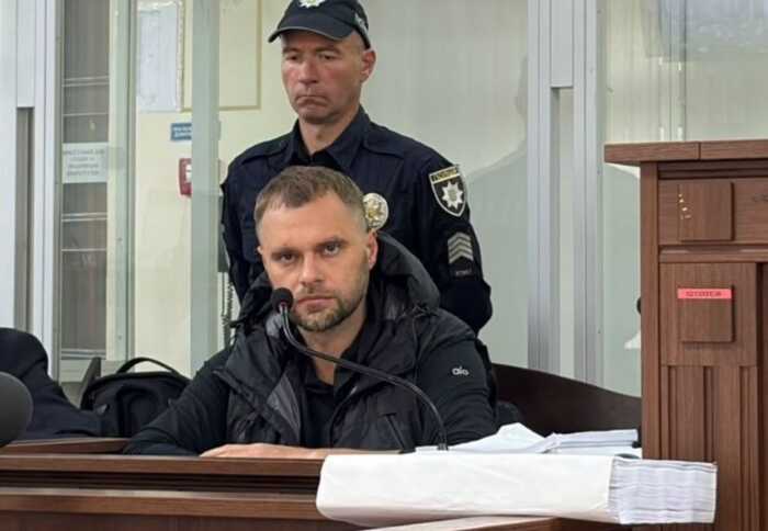«Знімемо бронь, відправимо в армію»: Кропива планував використати поліцію для тиску на боржника Івахненко