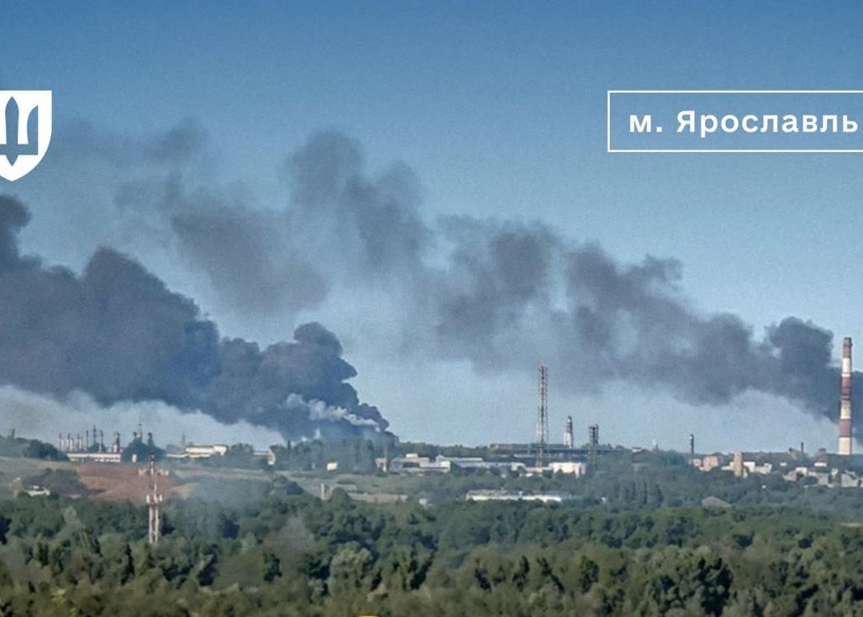 Генштаб підтвердив ураження НПЗ у Ярославлі