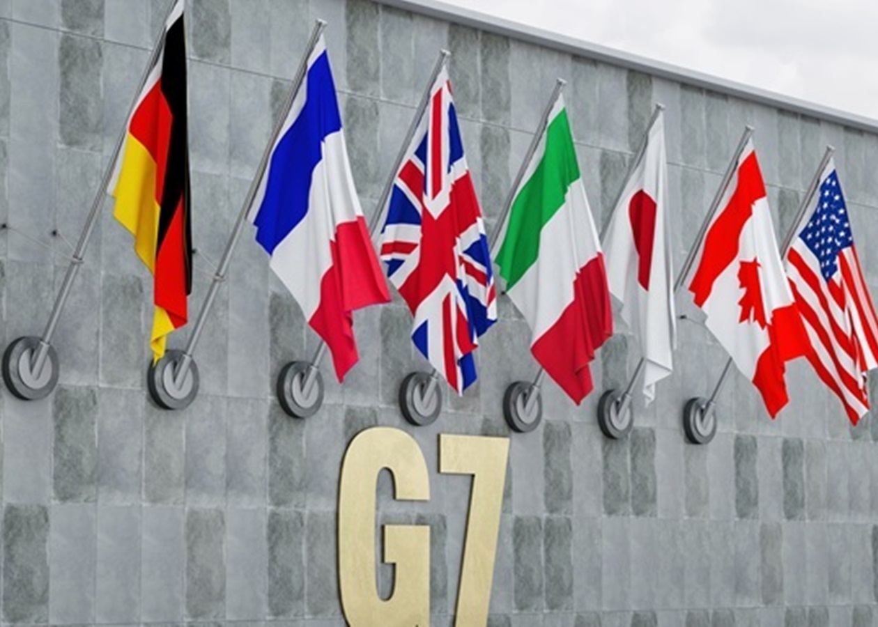 G7 вивільнить 100 млн барелів палива: санкції проти РФ збережуть